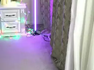 YoyoAnny's Live Sex Cam Show