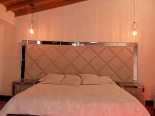 conniehot Live Webcam on CamSoda