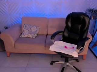 Caroline Grace live cam preview