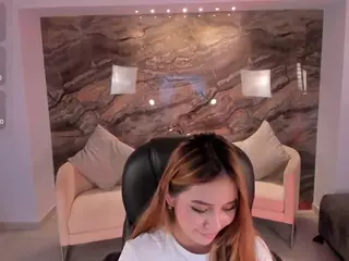 Caroline Grace's Live Sex Cam Show