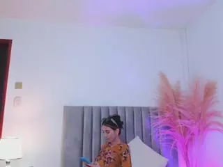 NinaCavalli's Live Sex Cam Show