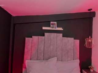 valneeko Live Webcam on CamSoda