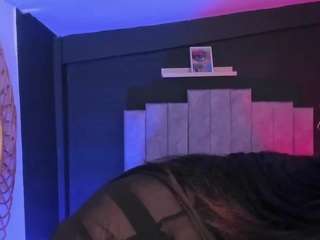 le modèle valneeko est en webcam porno dans un show sur le site camsoda, il possède les tags suivants: ahegao,shaved-pussy,lingerie,living room,lush,naked,natural,no smoking,sex toys,shaved,slutty,hot,solo,spanish,spank,squirter,strip,tattoos,tease,teen 18