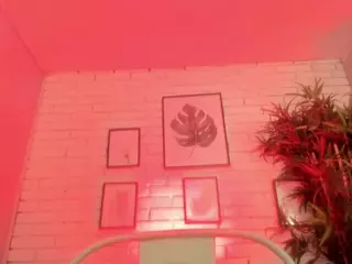 ValNeeko's Live Sex Cam Show