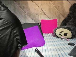 niyirey live webcam show