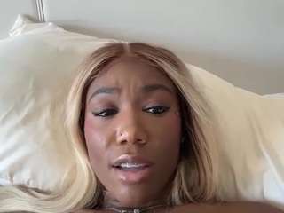 Chanell Heart live webcam show