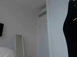 Lucy_Ember's Live Sex Cam Show