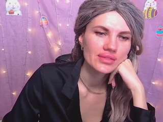 milaloona's CamSoda show and profile