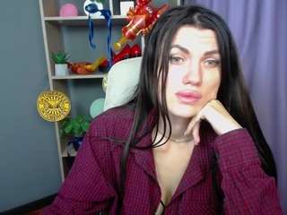 MilaLoona