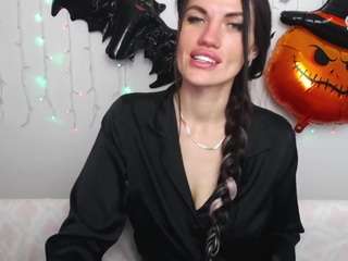 MilaLoona