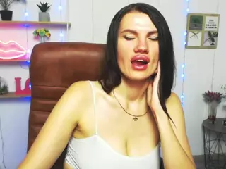 MilaLoona's Live Sex Cam Show