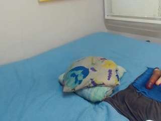 amazing-shazz live cam profile