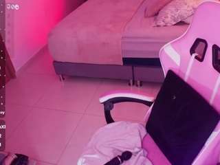  angel-rouse chat room