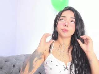 miiss-sofiii live cam profile