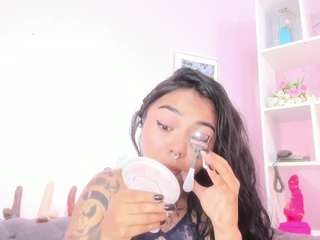 Dieses Model ist jetzt live. miiss-sofiii