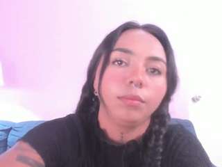 Live cam show with miiss-sofiii