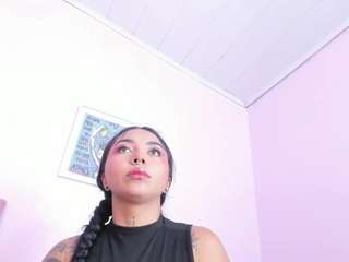 le modèle miiss-sofiii est en webcam porno dans un show sur le site camsoda, il possède les tags suivants: amateur,feet,young-adult,teen (18+),tattoos,student,solo,office,no smoking,no drinking,natural,mistress,ass,lingerie,living-room,facial piercings,brown eyes,ass bouncing,ass clapping,bedroom