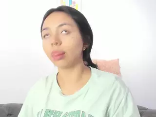 miiss-sofiii's Live Sex Cam Show