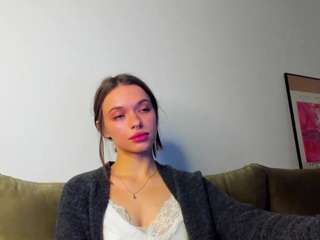 kossiee Live Webcam on CamSoda