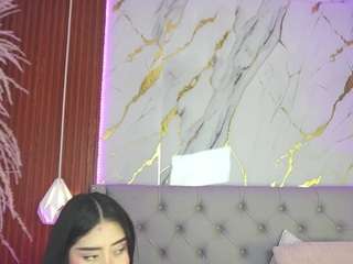 angelaa-thommson Live Webcam on CamSoda