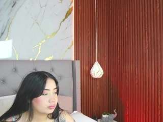 angelaa-thommson