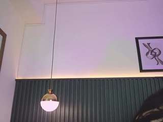  angelaa-thommson chat room