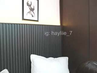 angelaa-thommson Live Webcam on CamSoda