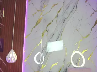 angelaa-thommson's Live Sex Cam Show