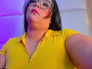 jimena24's CamSoda show and profile