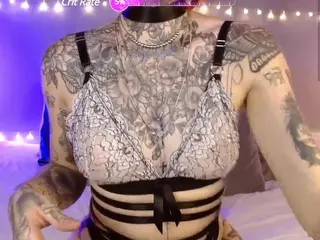 SaintSinner's Live Sex Cam Show