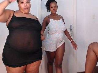 blondq2003 live cam profile