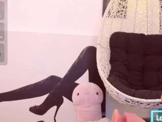 denychantall Live Webcam on CamSoda