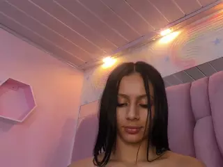 karlyn-angels14's Live Sex Cam Show