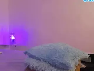 karlyn-angels14's Live Sex Cam Show