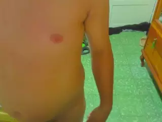 sebastian-div's Live Sex Cam Show