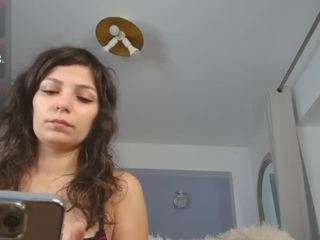  anna-lewis chat room