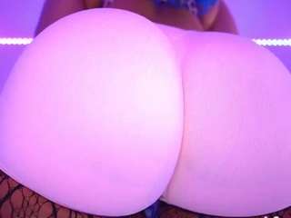ox-lemon Live Webcam on CamSoda