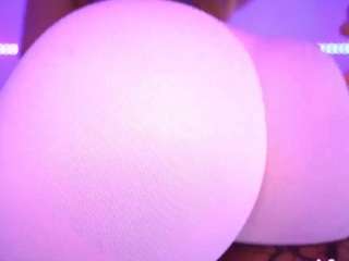 ox-lemon Live Webcam on CamSoda