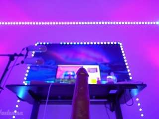 Live webcam model ox-lemon on Soda Cams