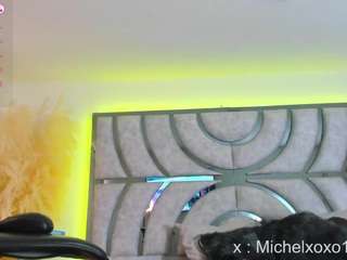 danihause Live Webcam on CamSoda