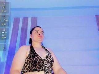Vickyy Moore