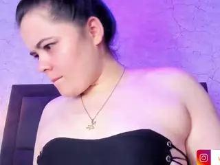 Vickyy Moore's Live Sex Cam Show