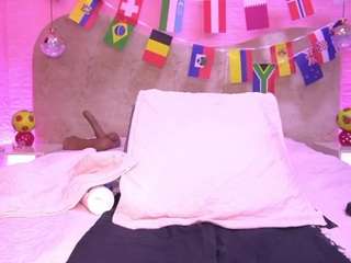 zoe-12 Sex Cam Show