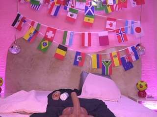 zoe-12 Sex Cam Show