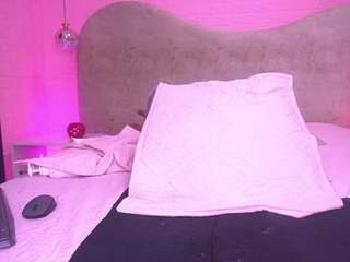 zoe-12 live webcam show