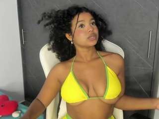 chloe-evanss webcam
