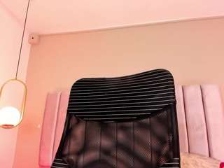 emmarousel from CamSoda