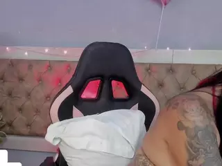 Linoshka's Live Sex Cam Show