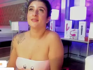 Linoshka's Live Sex Cam Show