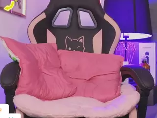 Linoshka's Live Sex Cam Show